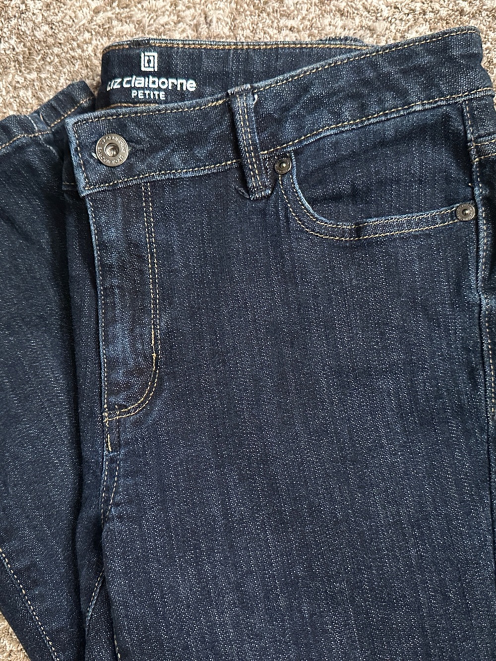 Liz Claiborne woman’s  Straight Leg Dark Indigo Jeans